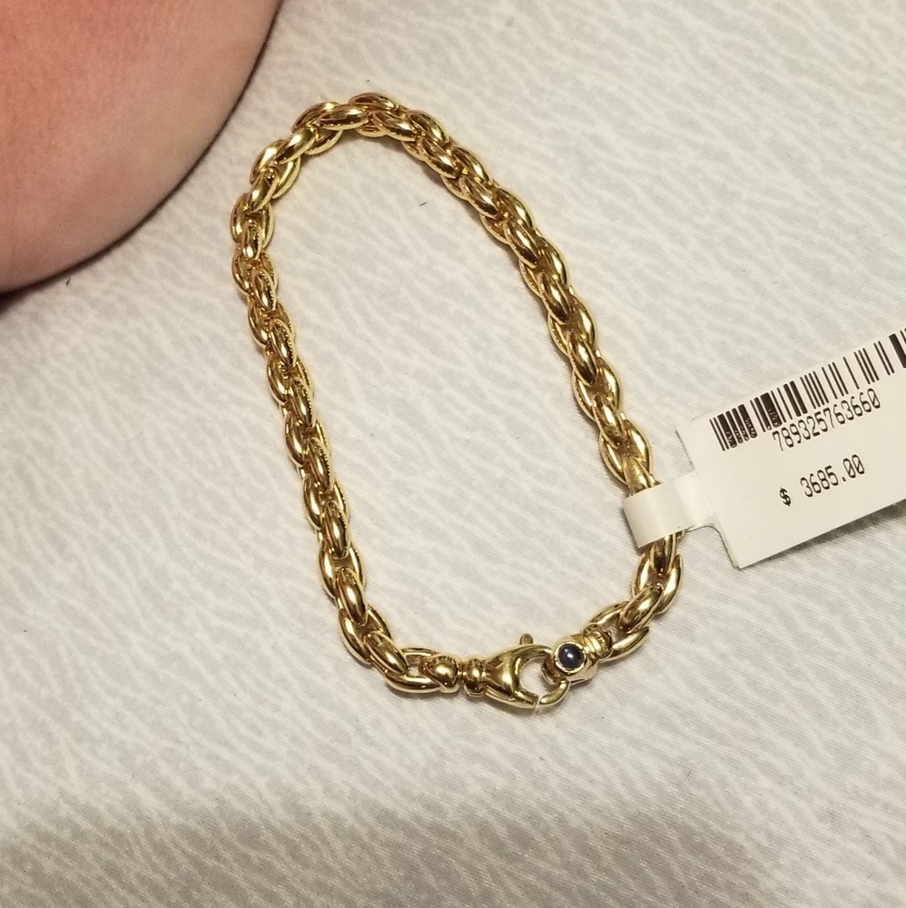 14k gold bracelet.